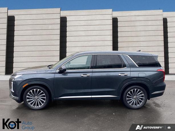 2024 Hyundai Palisade Ultimate Calligraphy 7 PASSENGER'S PANORAMIC SUNROOF! ADAP image 3