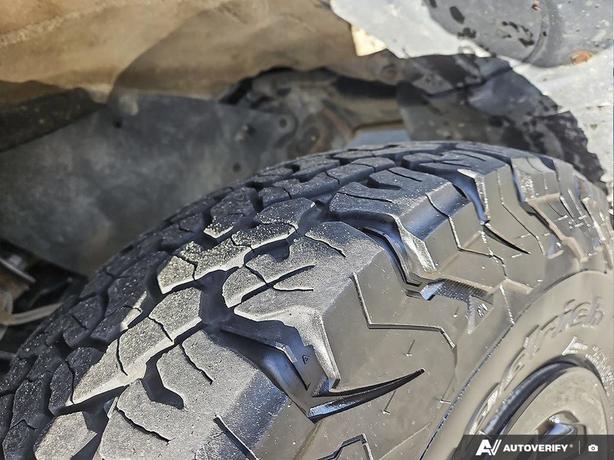 2021 Toyota Tacoma 4x4 Double Cab Auto | One Owner! image 7