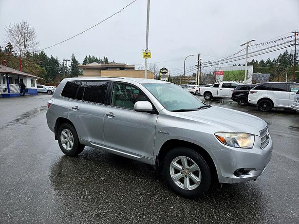 2009 Toyota  Highlander Hybrid image 1