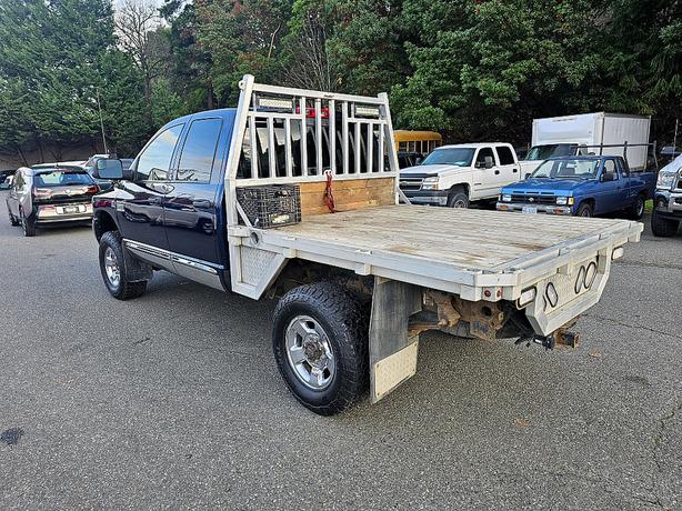 2007 Dodge  Ram 2500 SLT image 4