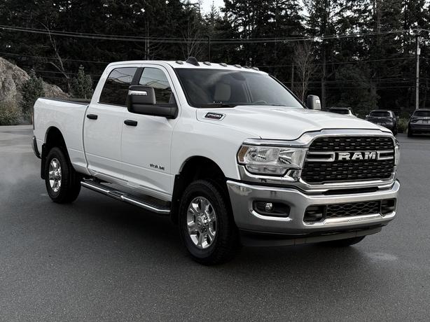 2023 Ram 2500 Big Horn 4WD -No Accidents, BC Local & Back-Up Cam image 4