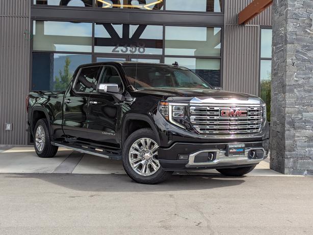 2022 GMC Sierra 1500 Denali - 5.3L V8, 4x4, CrewCab, Standard Bed image 4