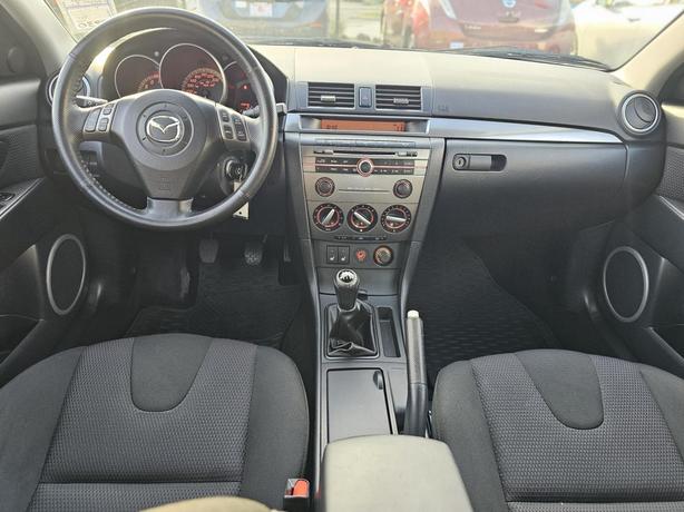 2007 Mazda3 4dr HB Sport Manual GS image 6