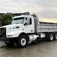 2009 Volvo VHD 6x4 Diesel Tandem Dump Truck with 16-Foot Box and 18-Speed thumbnail image 6