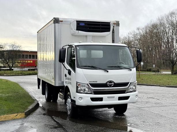 2019 Hino 195 14-Foot Reefer Cube Van with Power Tail Gate image 2
