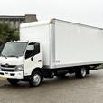 2020 Hino 195 20-Foot Cube Van with Power Tail Gate thumbnail image 5