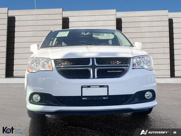 2018 Dodge Grand Caravan Crew Plus image 2
