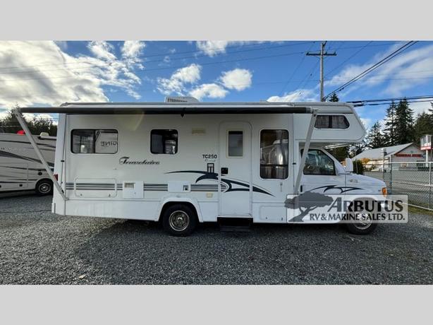 Used 2002 Travelaire M-250TC image 2