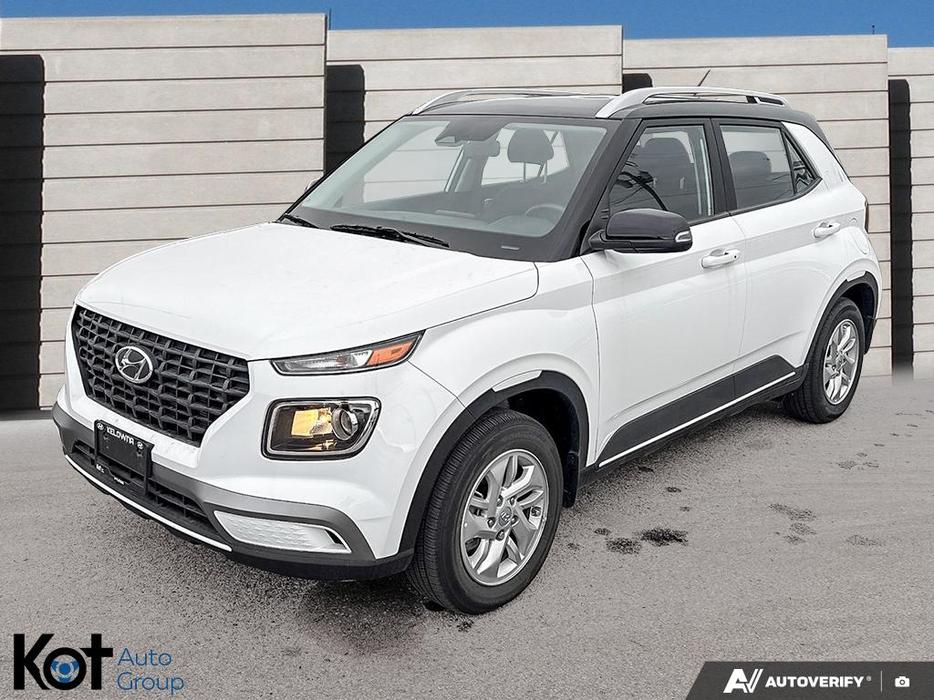 2025 Hyundai Venue Preferred ! REAR CROSS TRAFFIC! HIGH BEAM ASSIST! HEATED SEAT display photo