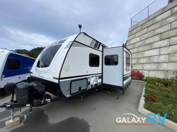 Used 2022 Coachmen RV Apex Ultra-Lite 211RBS image 2