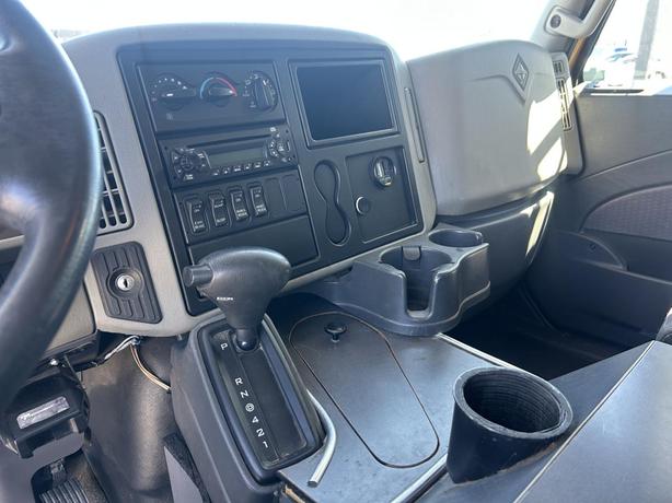 2014 International TerraStar MAXXFORCE7 GOLD EXTERIOR, GREY FABRIC SE clearance image 7
