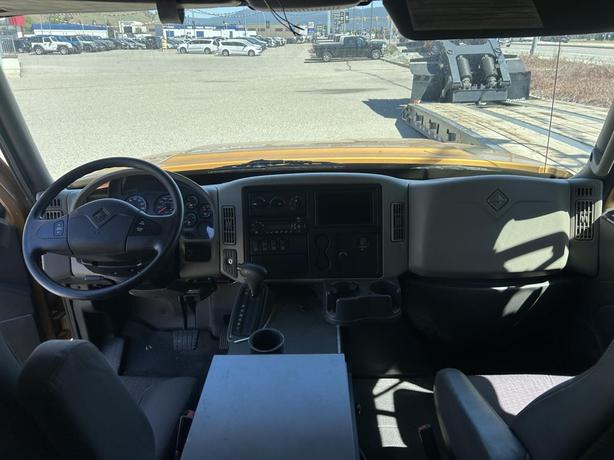 2014 International TerraStar MAXXFORCE7 GOLD EXTERIOR, GREY FABRIC SE clearance image 8