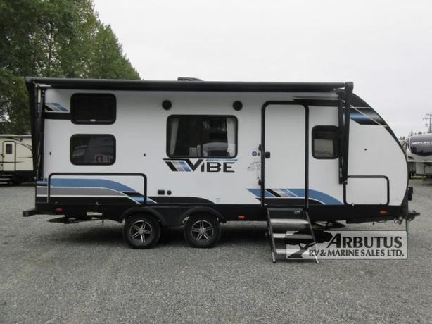 Used 2022 Forest River RV Vibe 21BH image 8