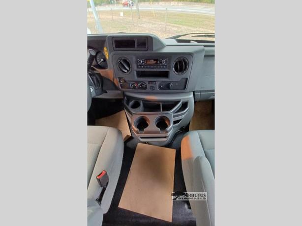 Used 2024 Forest River RV Forester LE 2351LE Ford image 5