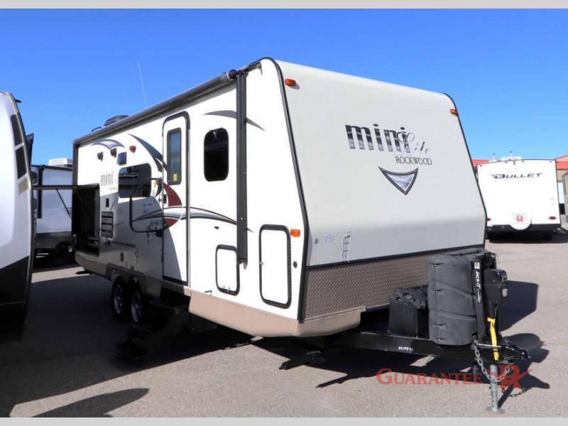Used 2017 Forest River RV Rockwood Mini Lite 2507S display photo