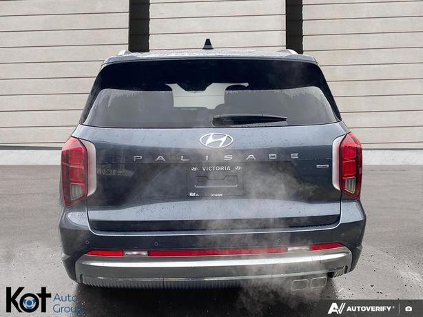 2024 Hyundai Palisade Ultimate Calligraphy 7 PASSENGER'S PANORAMIC SUNROOF! ADAP image 5