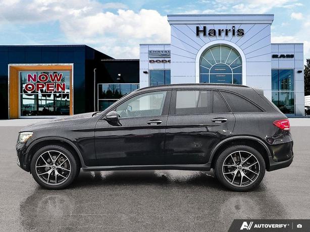 2022 Mercedes-Benz GLC GLC 300 4MATIC SUV | No Reported Accidents! image 3