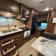 Used 2018 Dutchmen RV Coleman Lantern Series 215BHWE thumbnail image 6