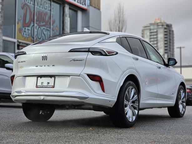 2024 Buick Envista Avenir - No Accidents, Leather, Sunroof image 5