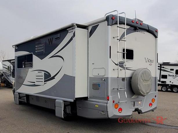 Used 2009 Winnebago View 24A image 6