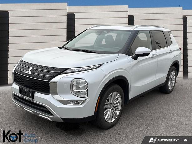 2024 Mitsubishi Outlander SE ! LANE CHANGE ASSIST! BLINDSPOT! BACKUP CAMERA! cle image 1