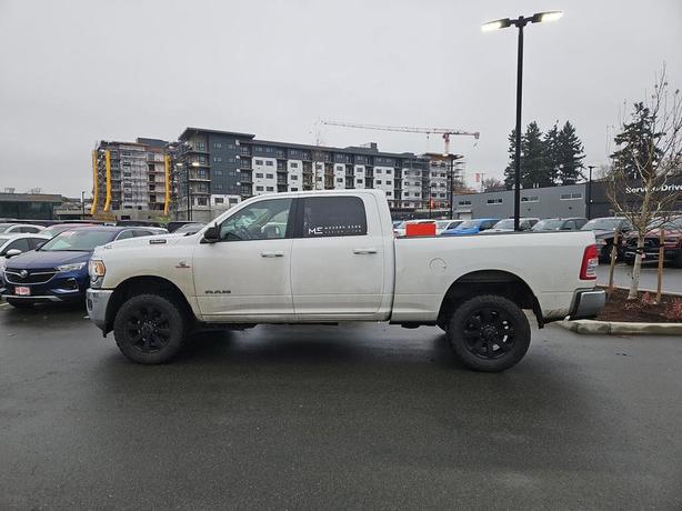 2020 RAM 2500 Big Horn | No Accidents! image 3