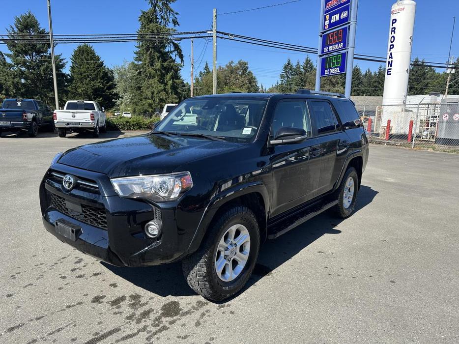 2024 Toyota 4Runner Base display photo