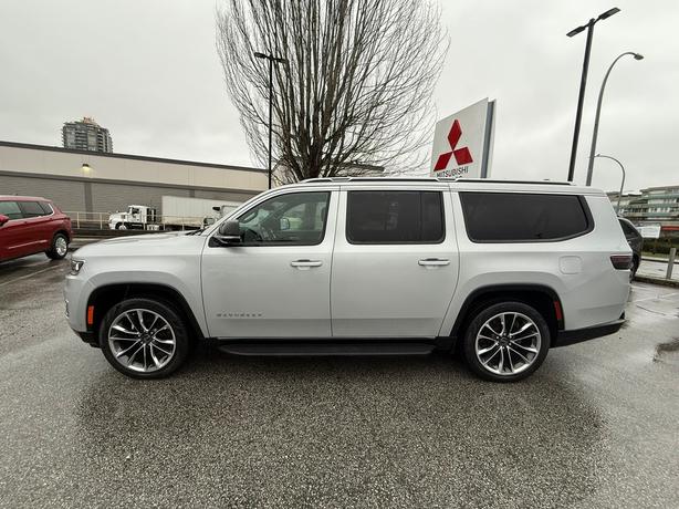 2023 Jeep Wagoneer L Series II - No Accidents, 1 Owner, Head Up Display image 8