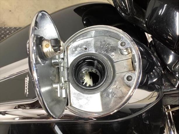 2015 Harley-Davidson Flxhi Street Glide Motorcycle image 7