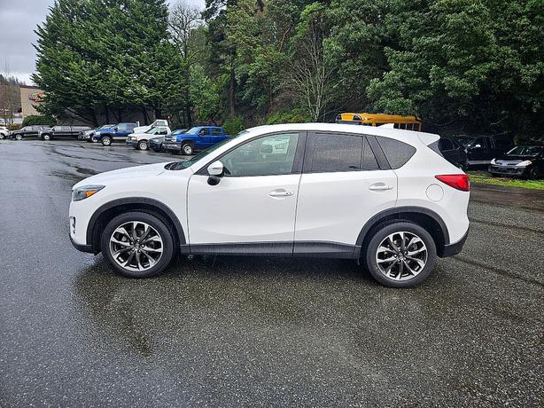 2016 Mazda  CX-5 Grand Touring image 4