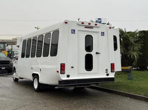 2017 Ford E450 19-Passenger Bus with Wheelchair Lift image 8