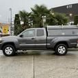 2015 Toyota Tacoma SR5 4X4 with Canopy thumbnail image 6