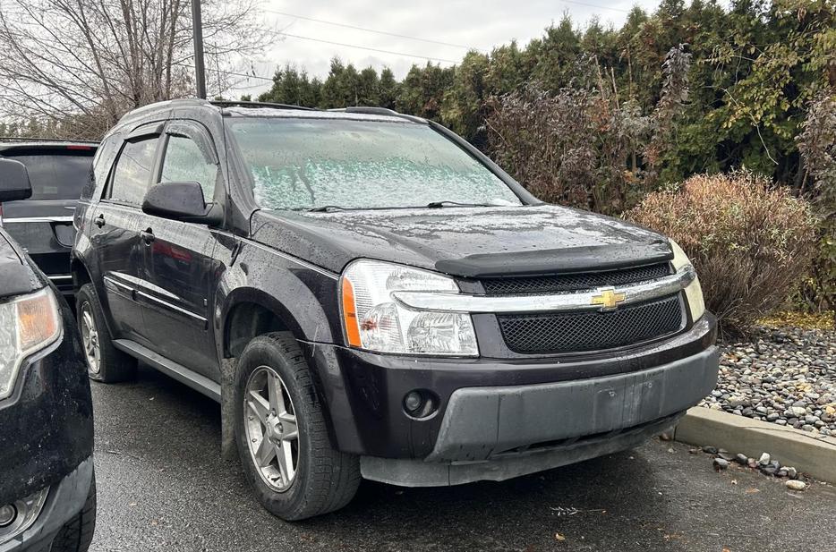 2006 Chevrolet Equinox LT AUTO, FABRIC SEATS, POWER WINDOWS AND LOCKS, FWD!!! cl display photo