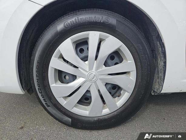 2024 Nissan Versa S | No Reported Accidents! image 6