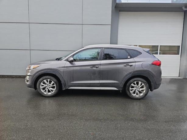 2020 Hyundai Tucson Preferred | Heated Seats | No Accidents! image 3