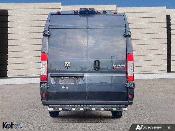 2022 RAM ProMaster Cargo Van Base clearance image 5