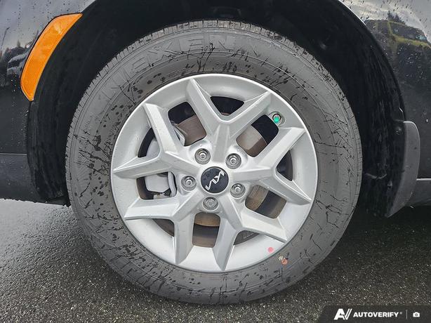 2025 Kia Soul EX | No Reported Accidents | One Owner | Low KM!! image 6