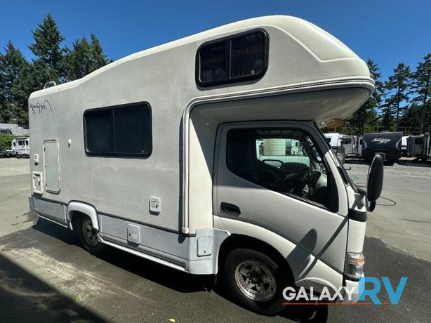 Used 2006 TOYOTA CAMROAD CAMROAD image 3