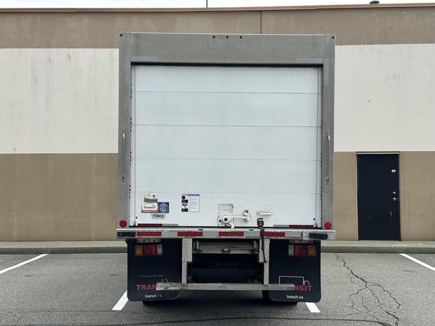 2019 Isuzu NRR image 7