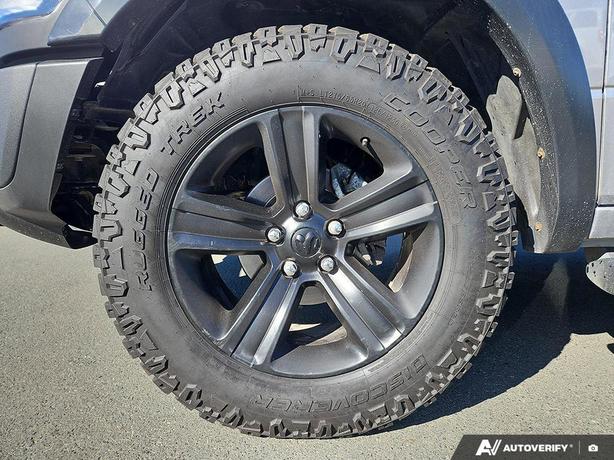 2022 RAM 1500 Classic Warlock 4x4 Quad Cab 6'4 Box | No Reported Accidents! image 6