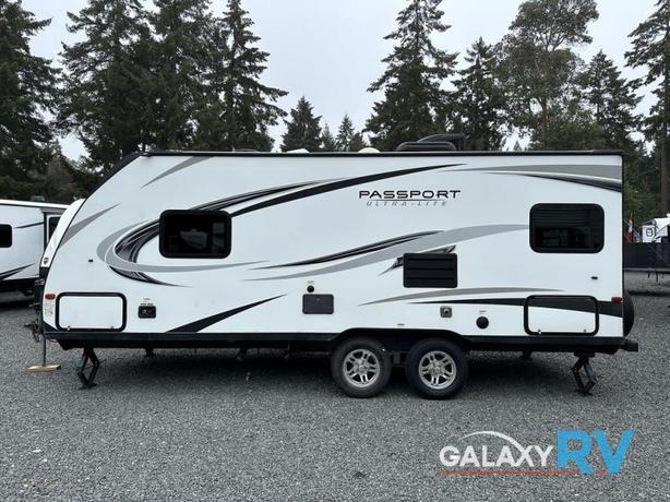 Used 2019 Keystone RV Passport 234QBWE Express image 6