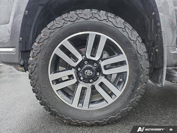 2018 Toyota 4Runner 4WD | One Owner! image 6