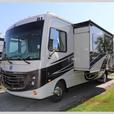 Used 2018 Holiday Rambler Admiral 31B thumbnail image 3