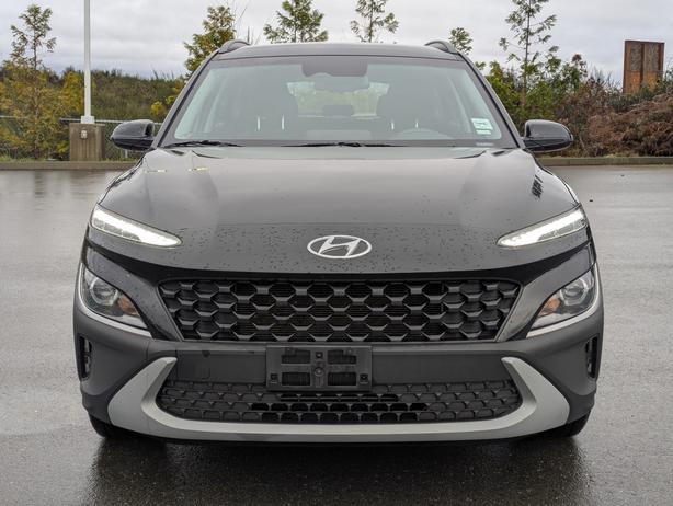 2023 Hyundai Kona Preferred - No Accidents, AWD, Heated Seats image 3