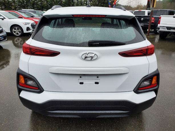2019 Hyundai Kona Essential AWD - Heated Seats image 7