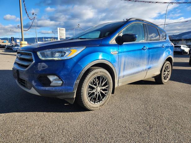 2017 Ford Escape SE | 4WD | Remote Keyless Entry | Rear-View Camera image 1