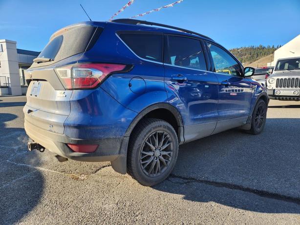 2017 Ford Escape SE | 4WD | Remote Keyless Entry | Rear-View Camera image 3