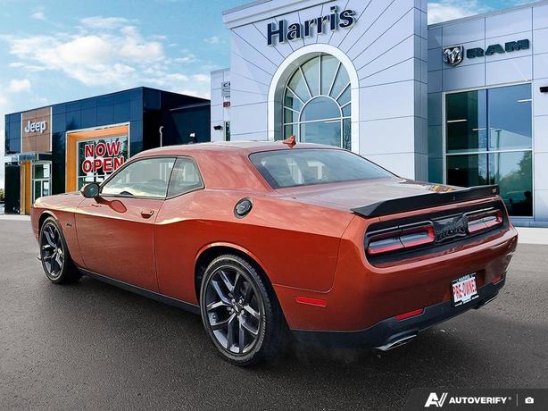 2023 Dodge Challenger R/T RWD | No Reported Accidents | One Owner! image 4