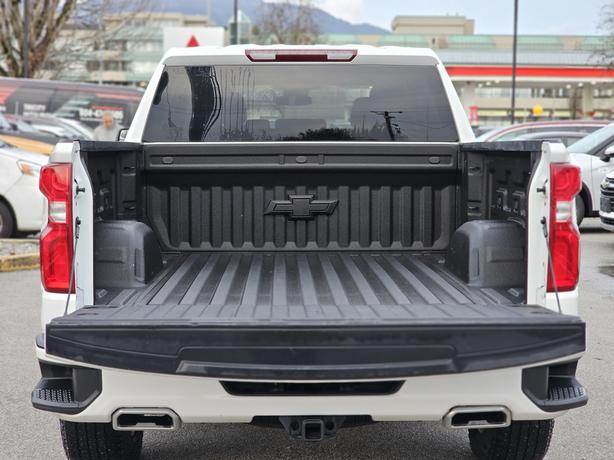 2023 Chevrolet Silverado 1500 RST - Heated Steering Wheel, Manager Demo image 7