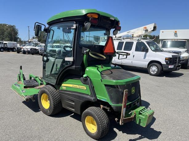 2016 John Deere 1585 Terrain Cut Tractor Mower Diesel image 3